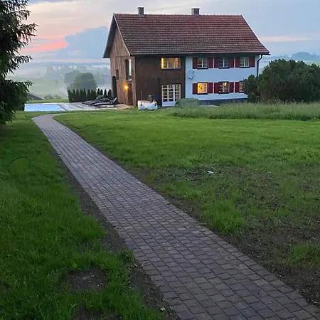 Сasa de vacaciones Kuh Ist Dein Nachbar Görisried